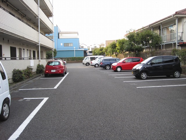 Parking lot