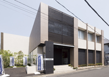 Immediate Available. South-facing center ・ All 108 House. 45 million yen (planned) ~