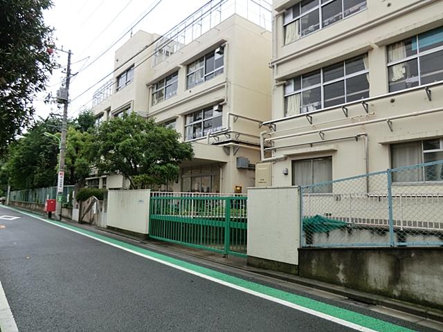 Primary school. 277m to Setagaya Ward Nakamaru Elementary School