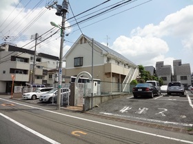 Building appearance. Because the two-sided road corner lot sunny