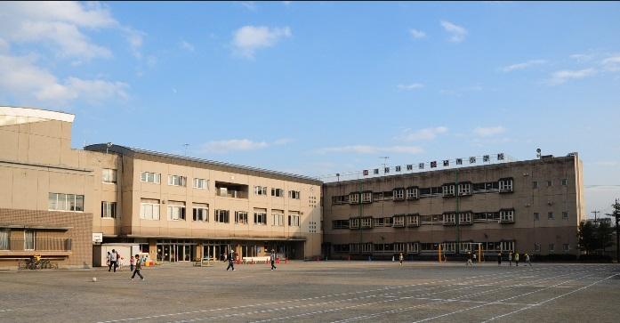 Primary school. 1062m to Setagaya Tatsukinuta Minami Elementary School