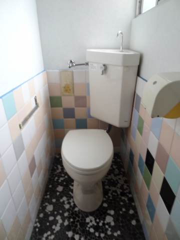 Toilet. Toilet pasting colorful tile