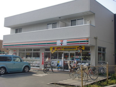 Convenience store. Seven-Eleven Setagaya Chitosedai 5-chome up (convenience store) 755m