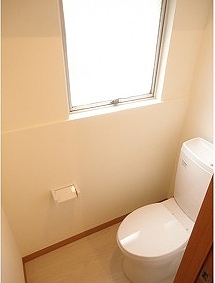 Toilet. Second Yoga Mansion toilet