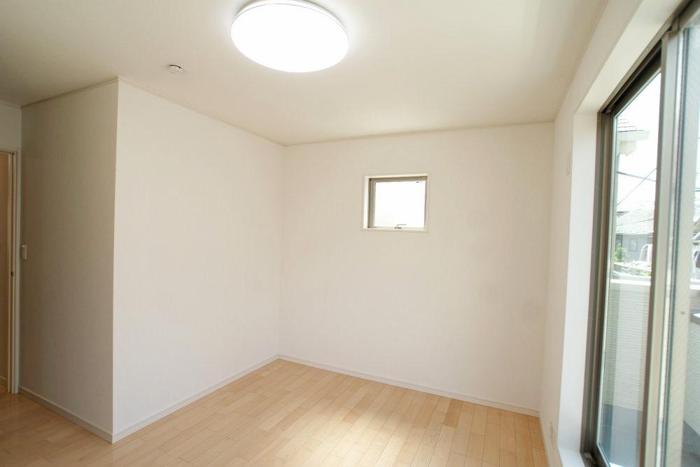 Same specifications photos (Other introspection). It will be the construction example of Western-style.