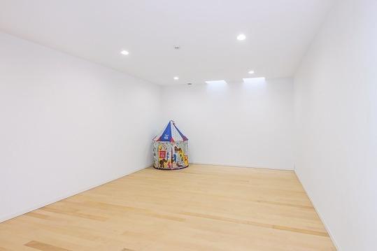 Non-living room