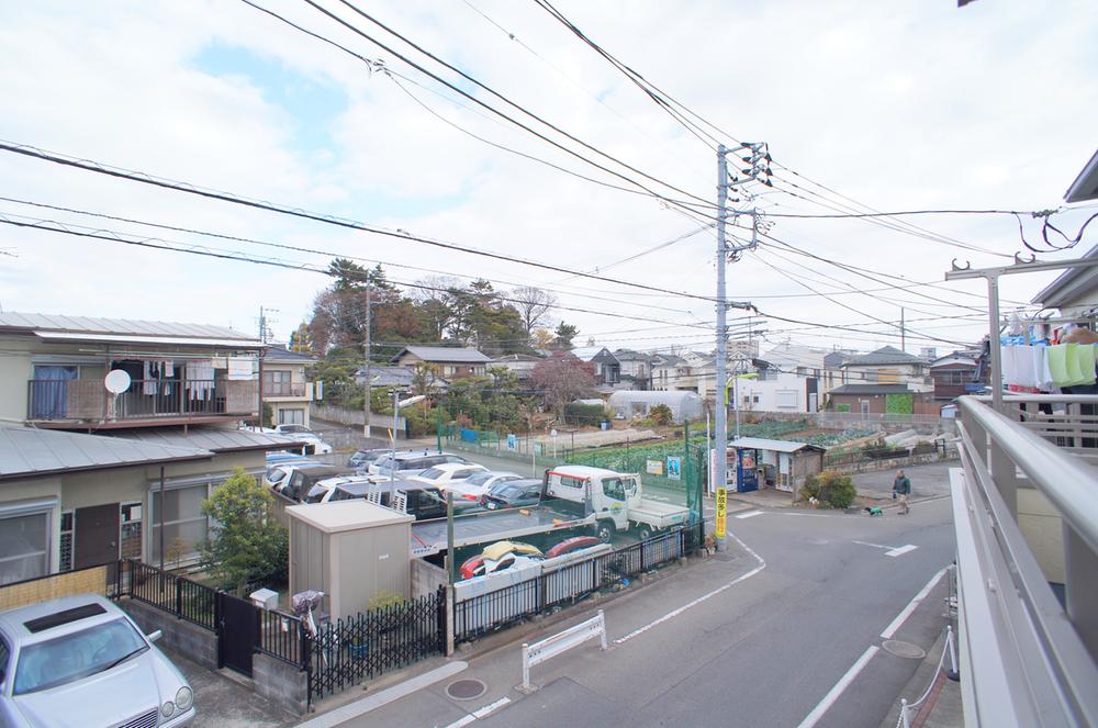 View photos from the dwelling unit. View from the site (December 2013) Shooting