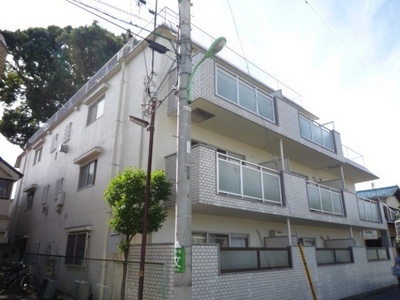 Entrance. A quiet residential area