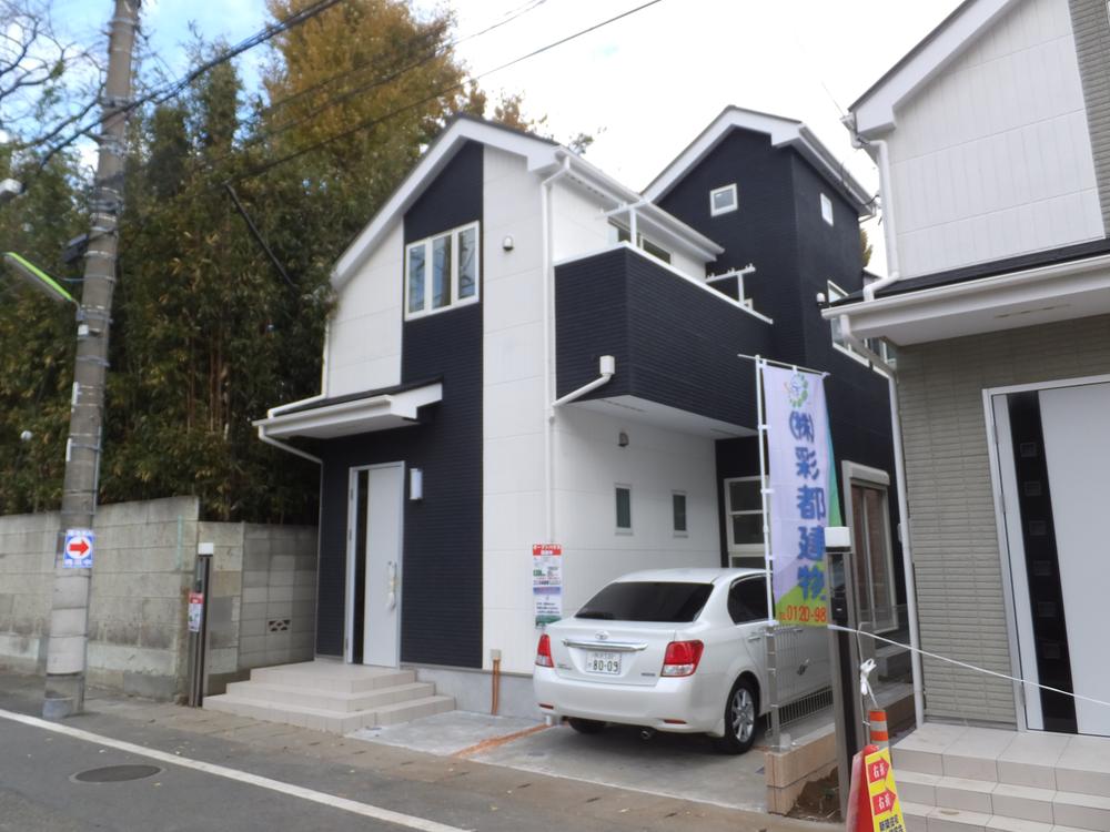 Local appearance photo. South-facing dwelling unit that seems to glad to live in this land, Active you to recommend there is also bicycle storage! Local (12 May 2013) Shooting