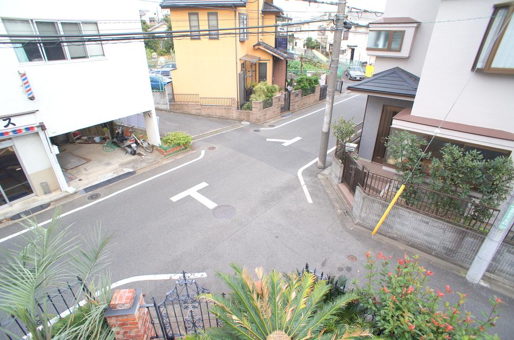 Local photos, including front road. View from the site (October 2013) Shooting