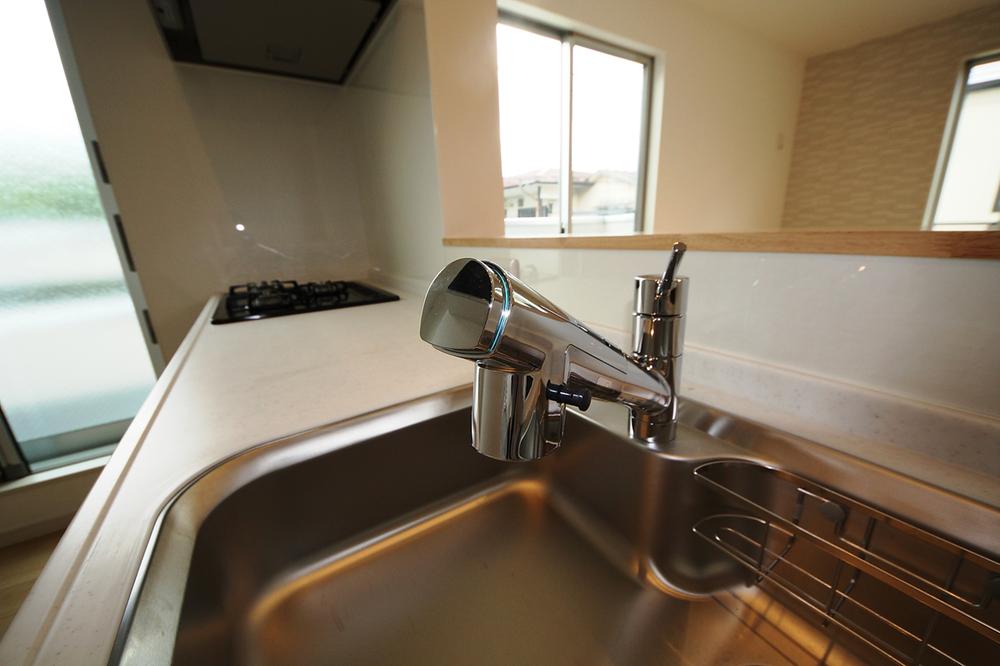 Other. Built-in water purifier
