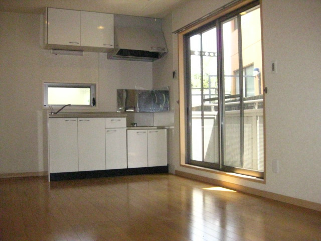 Living and room.  ☆ It is with electric shutter ☆ 