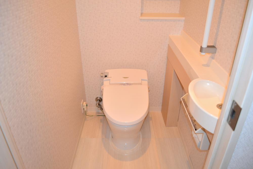 Toilet. Chamber interior (11 May 2013) Shooting