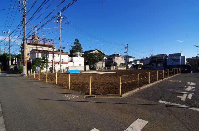Local land photo. "Kamikitazawa" good location of the 6-minute walk from the station. In one corner of the scenic and quiet residential area, Building conditional residential land of Sekisui House, 4 compartment birth. You will deliver the appropriate slow life in the land of permanent. 