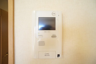 Security. Convenient TV phone at the time of visitor ☆