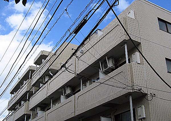 Balcony. Balcony side