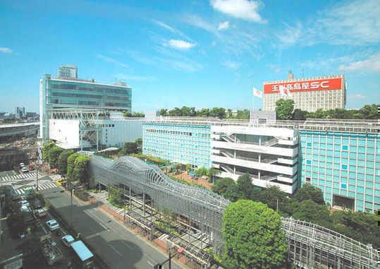 Shopping centre. 900m boutiques to Tamagawa Takashimaya SC ・ It has enhanced restaurants, etc.