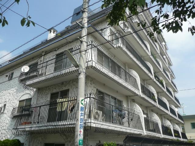 Local appearance photo. It is a quiet residential street Okusawa of housing spread. Heisei renovation was completed in 25 years in December. Certainly please see..