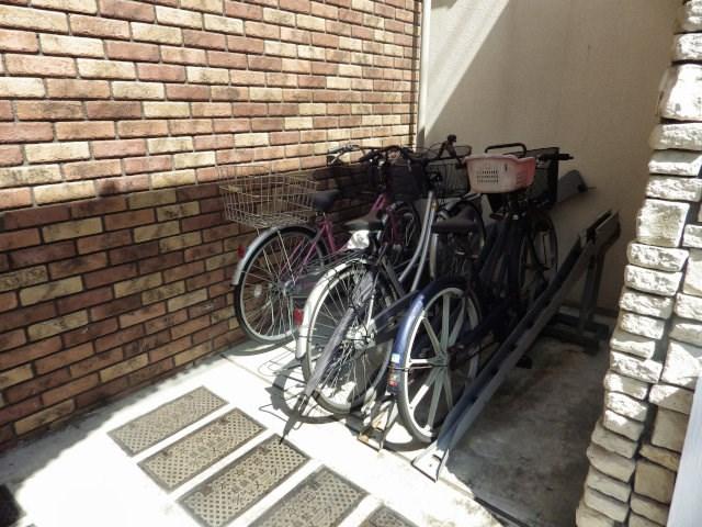 Other common areas. Bicycle-parking space