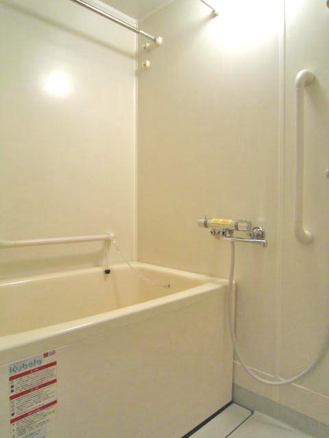 Bath. Bathroom Dryer, With reheating function.