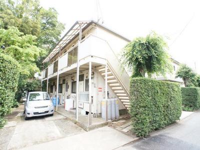 Building appearance. This life was beauty'm in a quiet residential area. 