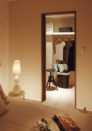 Interior.  [Walk-in closet] (Model Room K-BDg type)