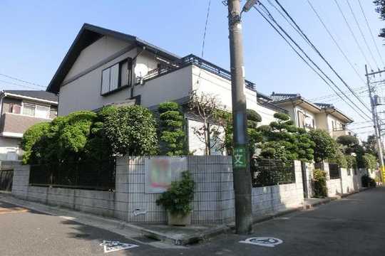 Local appearance photo.  [appearance]   ■ June 1997 Built  ■ 2 × 4 order living by Sekisui Heim construction