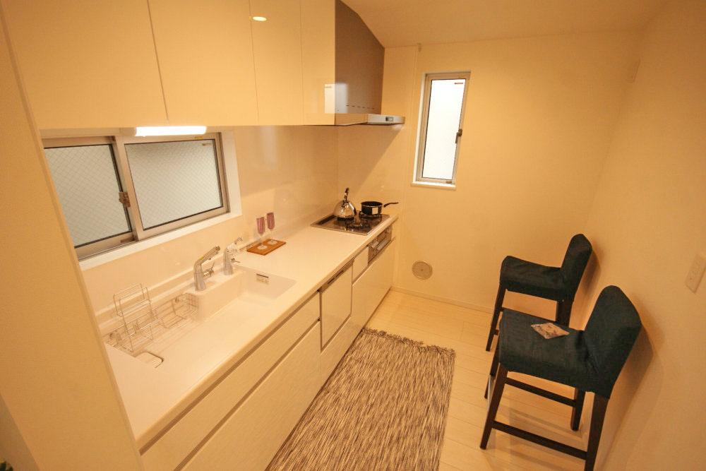 Kitchen. Dishwasher with a system Kitchen. Will housework is easy to size.