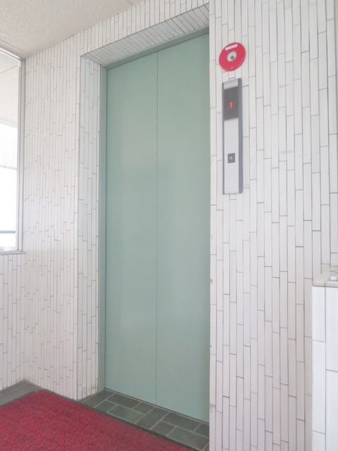 Other common areas. Elevator