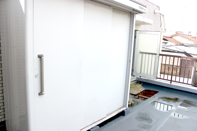 Balcony. Hiroi roof balcony