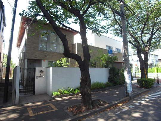 Local appearance photo. South road side appearance of Summer Awnings, Sakura winter us to deciduous read the air