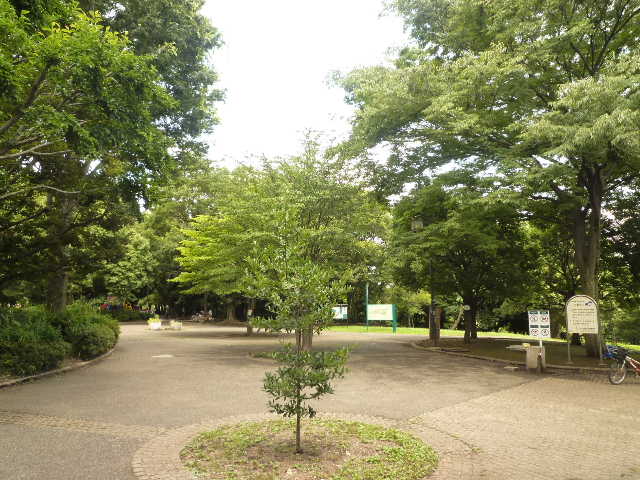 park. Soshigaya 200m to the park (park)