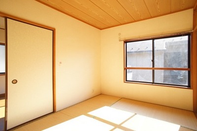 Living and room. Clear of the Japanese-style room ☆