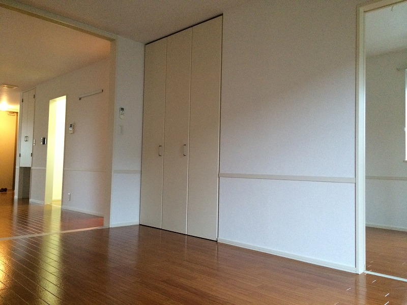 Other room space. It comes with a partition