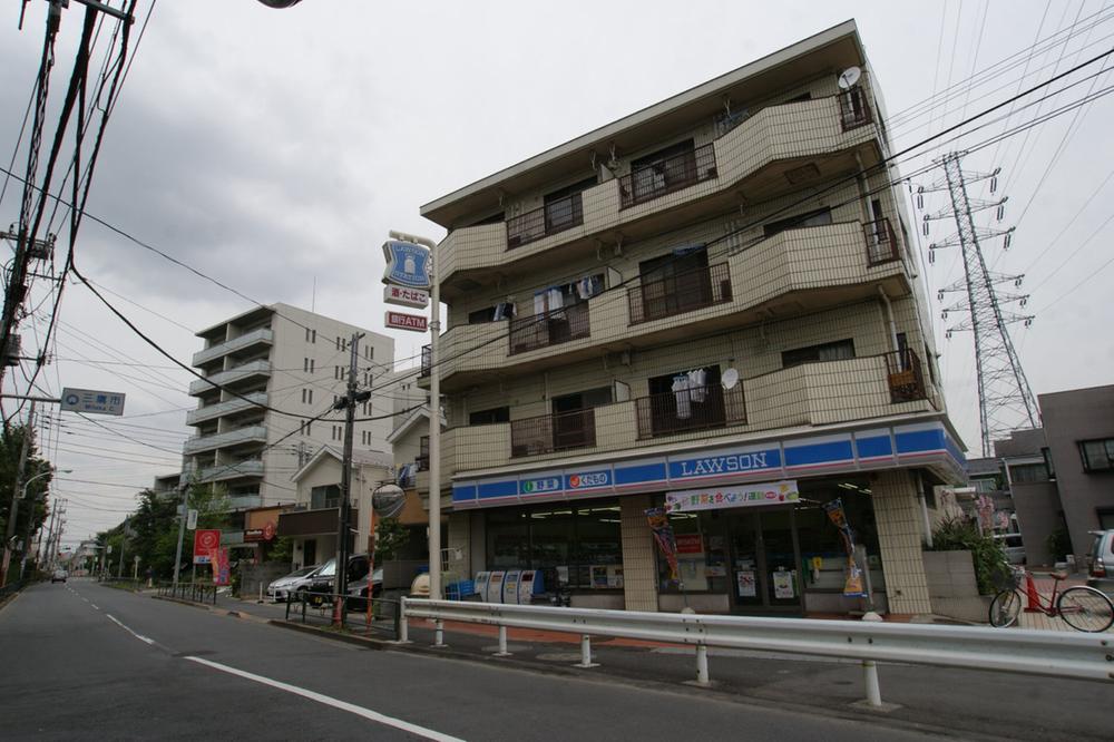 Convenience store. 293m until Lawson Kyuden four-chome