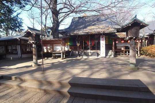 Other Environmental Photo. Todoroki Fudo up to 800m New Year is full of people of the New Year's visit to a Shinto shrine