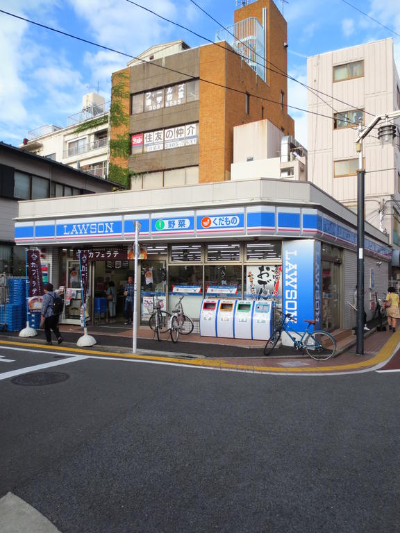 Convenience store. Lawson Minamikarasuyama Chome store up (convenience store) 177m