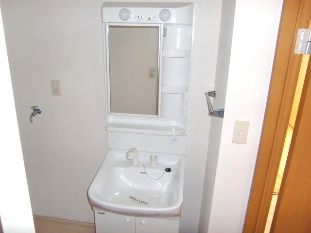 Washroom. It is with convenient independent wash basin