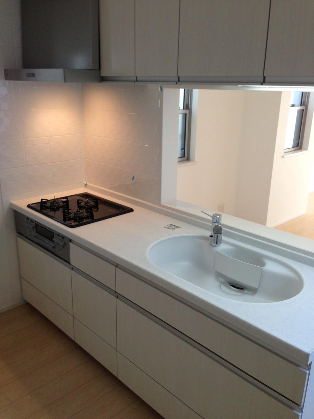 Same specifications photo (kitchen). (1 ・ 2 Building) same specification