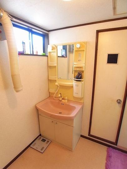 Wash basin, toilet. Bathroom vanity