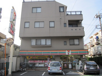 Convenience store. Seven-Eleven Setagaya Kitakarasuyama store up (convenience store) 465m