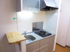 Kitchen. Abundant storage capacity of the system kitchen