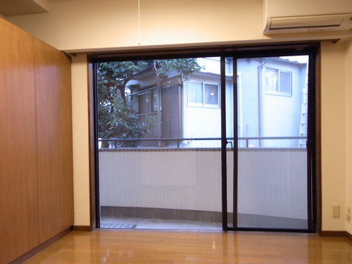 Other. Western-style 6 tatami (east)