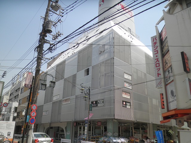 Dorakkusutoa. Seijo Jiyugaoka 214m to (drugstore)