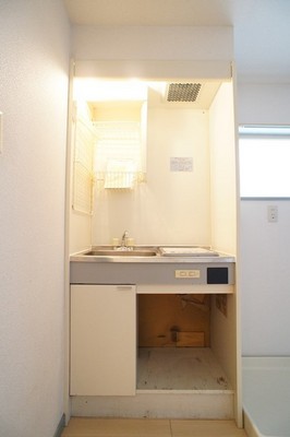 Kitchen. Compact kitchen ☆