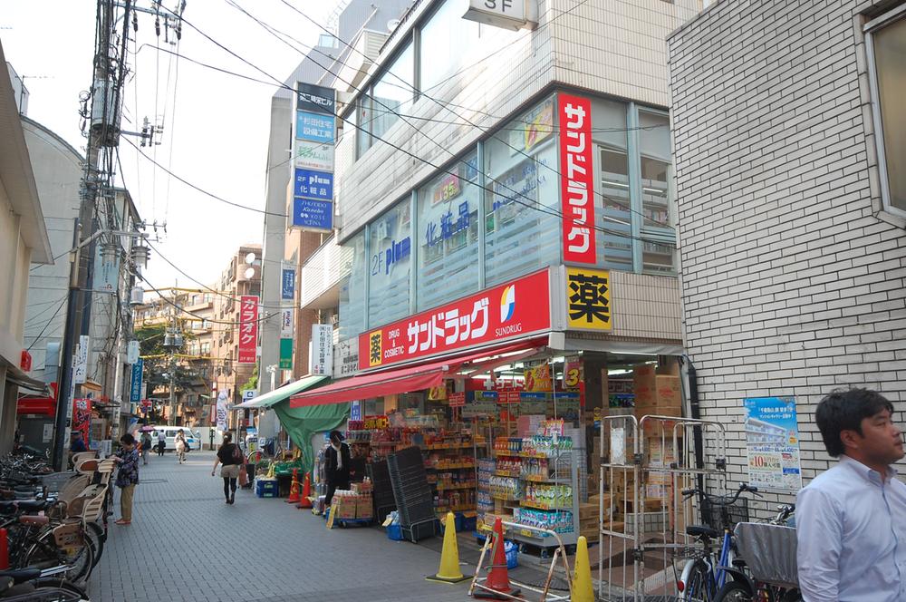 Drug store. San drag 1222m to Osan Chitose shop