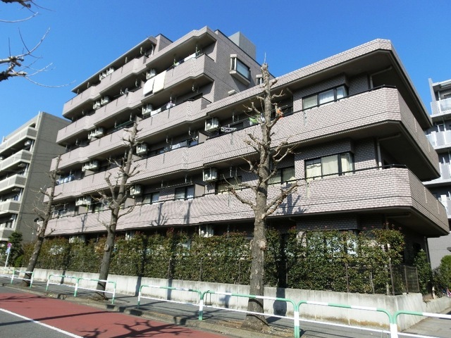 Building appearance. South-facing sunny ・ Stylish appearance tiled apartment