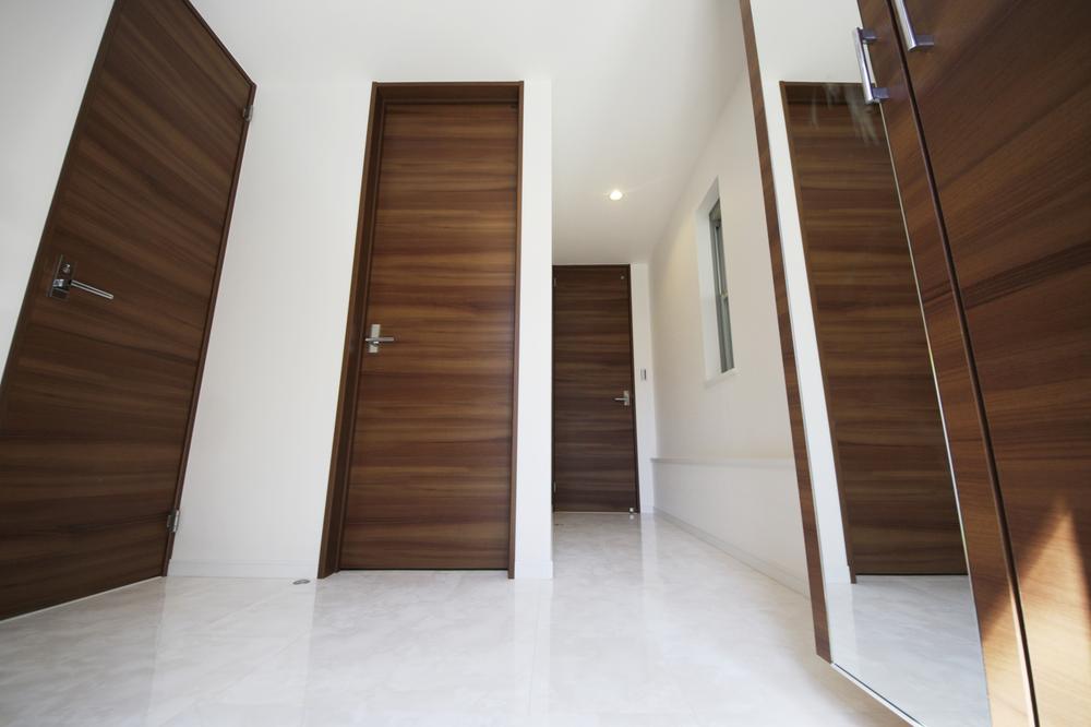 Entrance. Luxury drifts marble kitchen