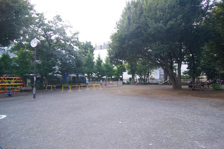 park. Kamikitazawa park