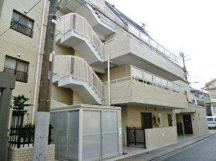 Local appearance photo. "Meidaimae" the location of the 2-minute walk from the station.  March 2011 large-scale repair work carried out already.  National highway ・ These rooms are not facing the line.